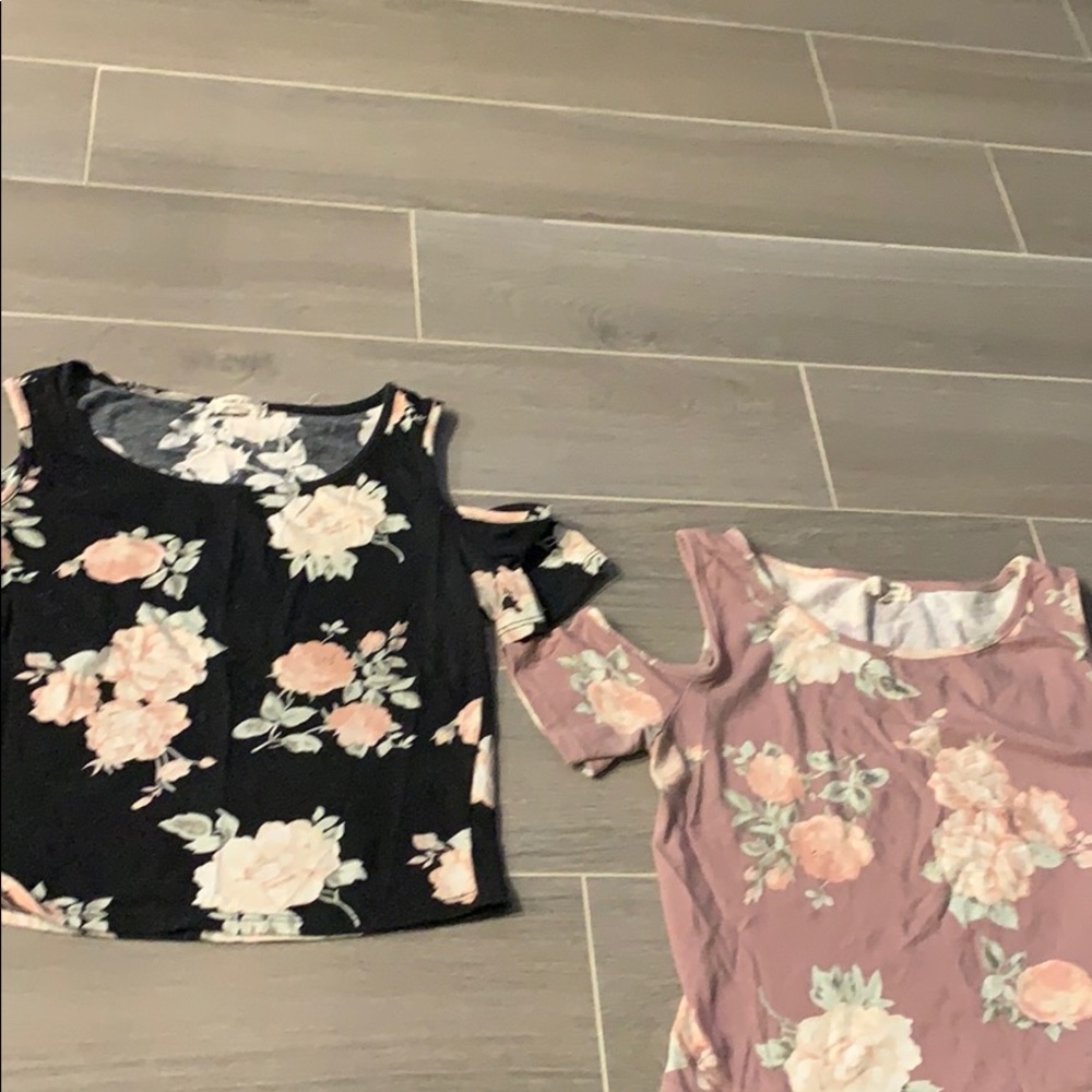 Floral Crop top/cold shoulder shirts Bundle